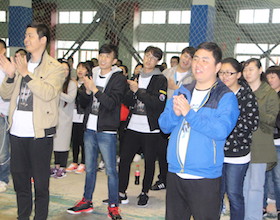 拓展训练运动中必不可少的一样—安全装备