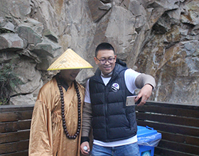 如何在户外拓展培训课程中选择适合自己公司的