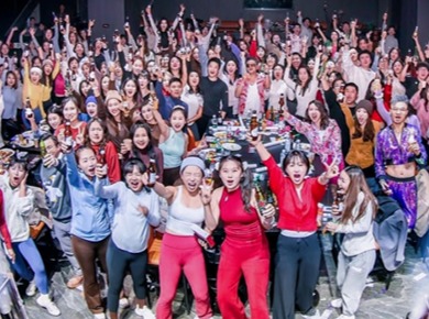 【赛博狂欢夜】Livehouse 年-上海拓展训练,上海拓展,上海拓展培训,上海拓展公司,上海家庭日,上海趣味运动会,上海户外拓展